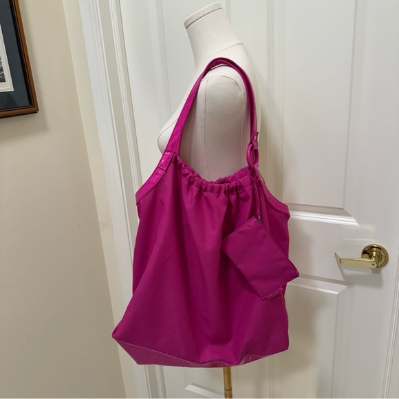 Bloomingdale\'s Pink Tote Bag